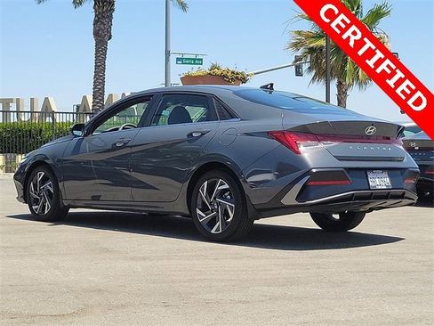 Used 2024 Hyundai Elantra SEL w/ Convenience Package image 27