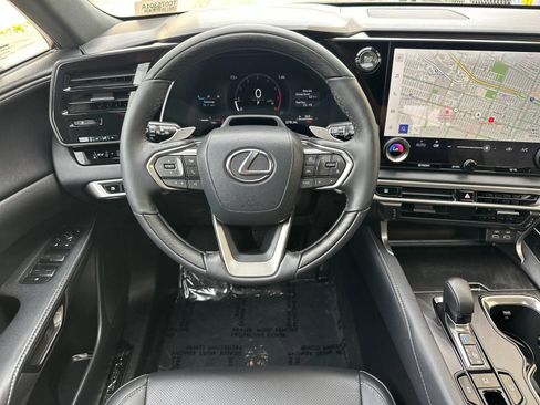 Used 2026 Lexus RX 350 Premium w/ Convenience Package FWD image 16