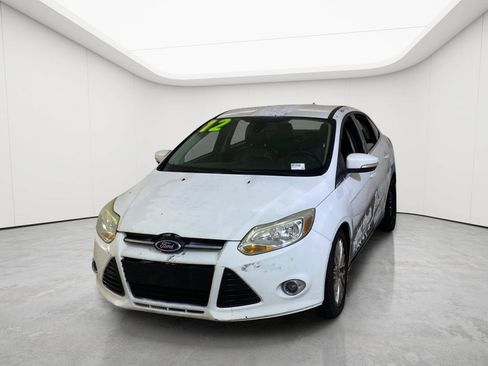 Used 2012 Ford Focus SEL FWD image 4