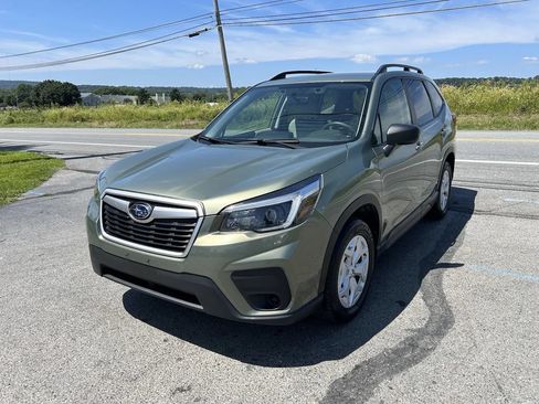Used 2021 Subaru Forester AWD/4WD image 5