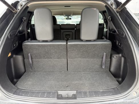 Used 2024 Mitsubishi Outlander FWD image 28