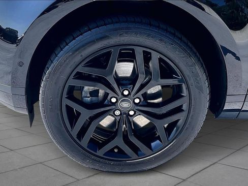 Used 2020 Land Rover Range Rover Evoque SE image 11