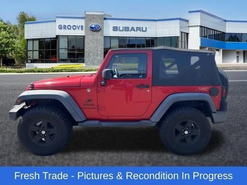 Used 2015 Jeep Wrangler Sport w/ Quick Order Package 24S AWD/4WD image 2