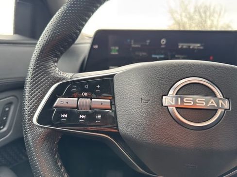 Used 2024 Nissan Ariya EVOLVE+ e-4ORCE image 18