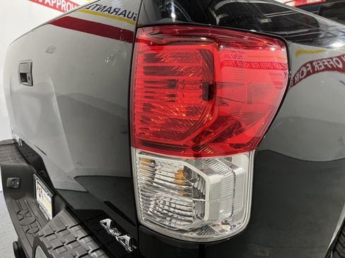 Used 2012 Toyota Tundra 4x4 Double Cab w/ Tow Pkg image 45