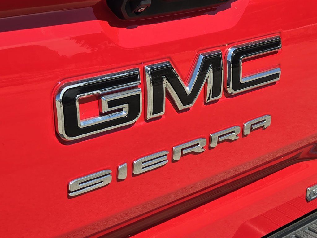 Used 2024 GMC Sierra 1500 Elevation RWD image 10