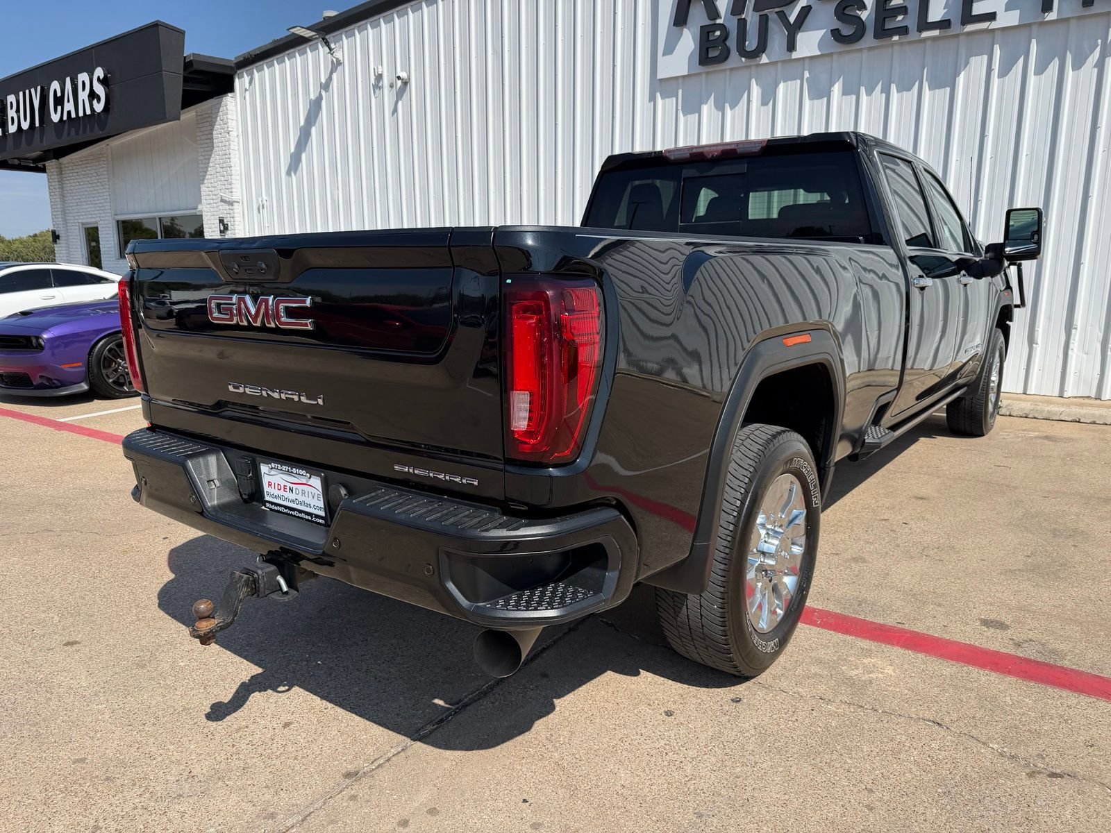 Used 2021 GMC Sierra 2500 Denali w/ Denali Ultimate Package AWD/4WD image 7