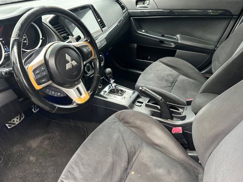 Used 2013 Mitsubishi Lancer Ralliart image 11