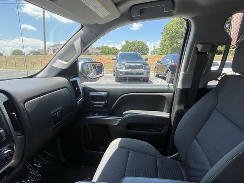 Used 2018 Chevrolet Silverado 1500 LT w/ All Star Edition image 14