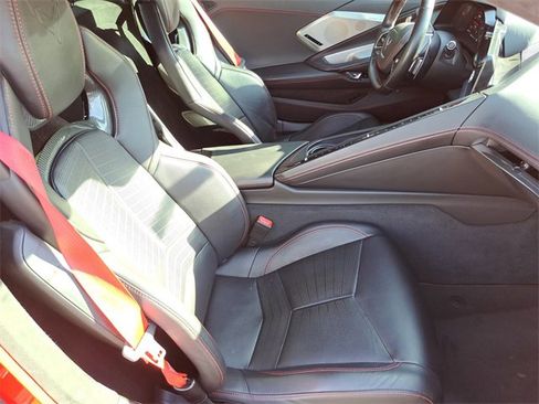 Used 2020 Chevrolet Corvette Stingray Premium Cpe w/ 3LT Preferred Equipment Group image 20