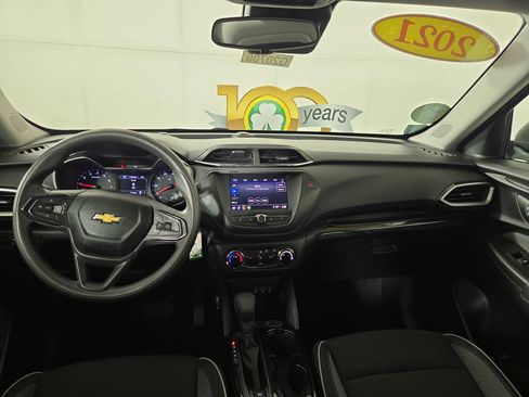 Certified 2021 Chevrolet TrailBlazer LS FWD image 13