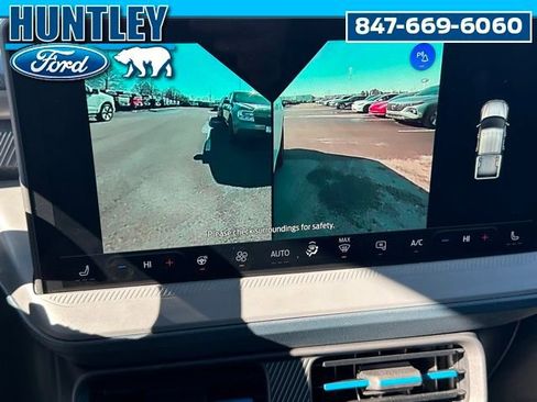 Used 2025 Ford Maverick Lobo image 30