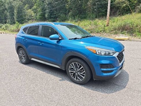 Used 2019 Hyundai Tucson SEL w/ Cargo Package FWD image 1