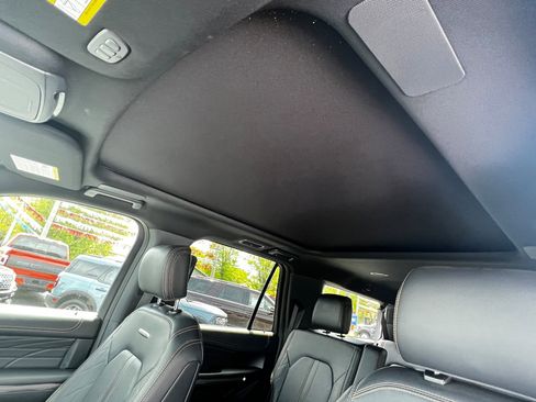 Used 2023 Ford Expedition Max Platinum image 25