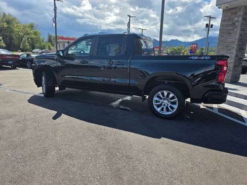 Used 2022 Chevrolet Silverado 1500 Custom image 33