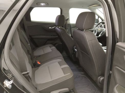 Used 2024 Chevrolet Blazer LT w/ Convenience Package FWD image 19