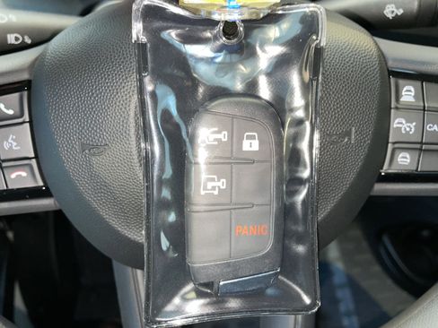 Used 2025 RAM ProMaster 2500 image 39