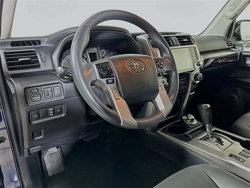 Used 2022 Toyota 4Runner Limited image 9
