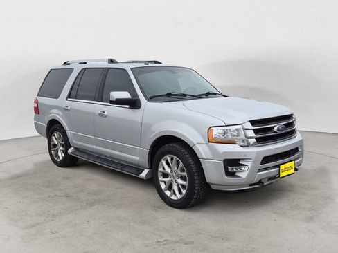 Used 2016 Ford Expedition Limited AWD/4WD image 3