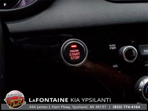 Used 2020 Kia Sportage EX image 21