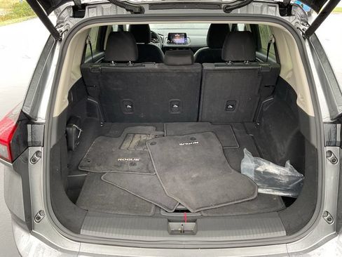 Used 2026 Nissan Rogue SV AWD/4WD image 21