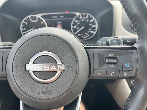 Used 2023 Nissan Rogue SL FWD image 26