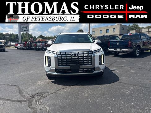 Used 2024 Hyundai Palisade Calligraphy AWD/4WD image 2