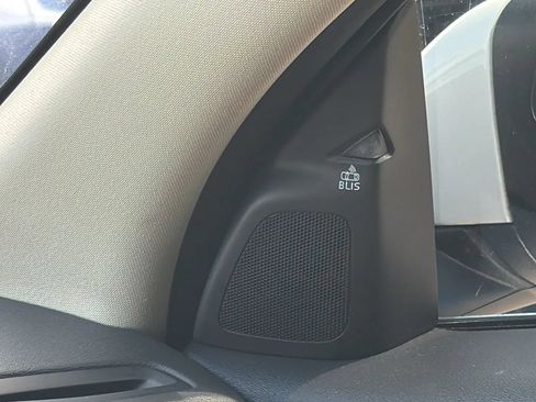 Used 2017 Volvo S60 T5 Inscription FWD image 15