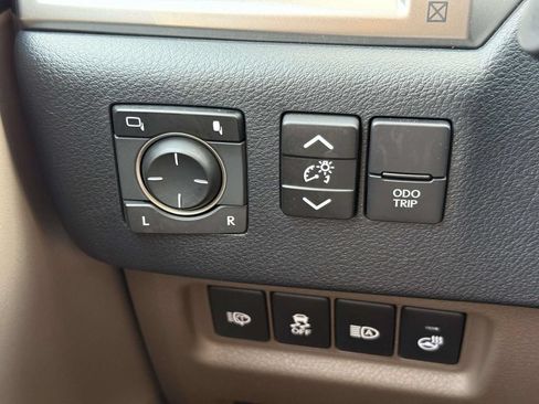 Used 2023 Lexus GX 460 Premium w/ Premium Plus Package AWD/4WD image 24