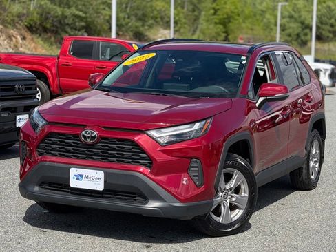 Used 2025 Toyota RAV4 XLE w/ Convenience Package AWD/4WD image 1