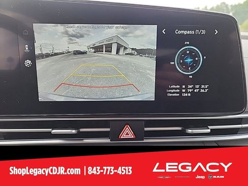 Used 2024 Hyundai Elantra SEL image 20