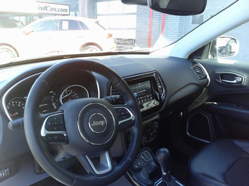 Used 2021 Jeep Compass Latitude image 20