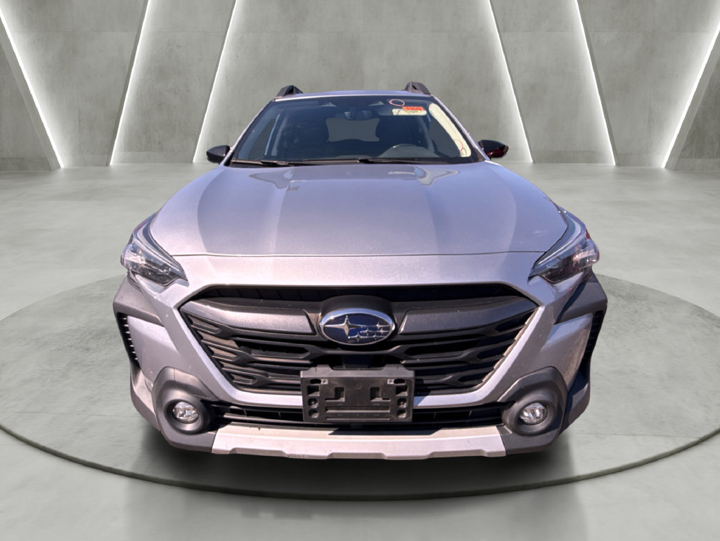 Used 2023 Subaru Outback Limited AWD/4WD image 8