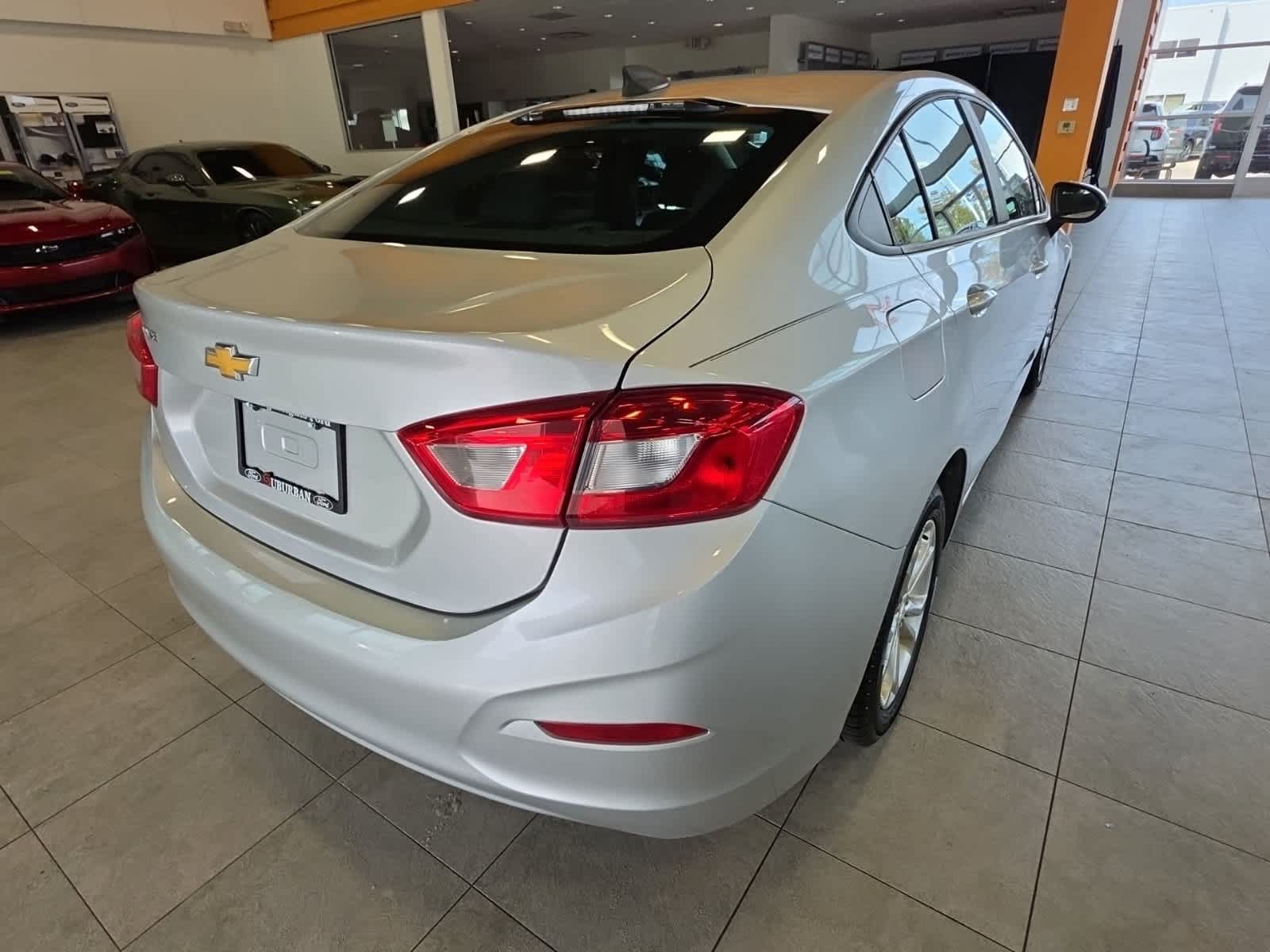 Used 2019 Chevrolet Cruze LS w/ LS Convenience Package FWD image 7