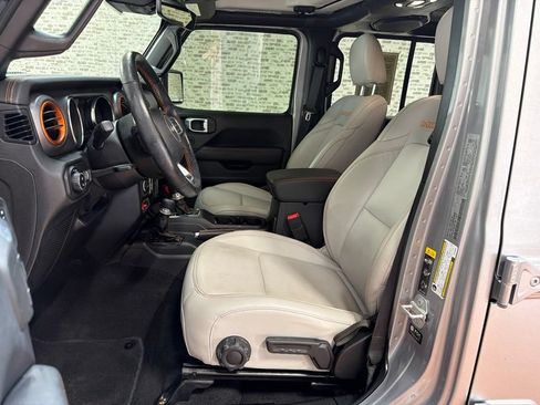 Used 2021 Jeep Gladiator Mojave AWD/4WD image 25