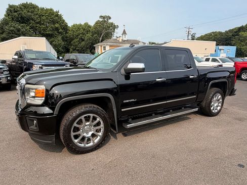 Used 2014 GMC Sierra 1500 Denali w/ Driver Alert Package AWD/4WD image 2