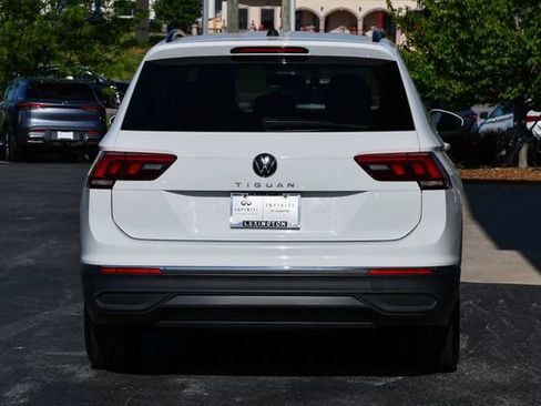 Used 2022 Volkswagen Tiguan S FWD image 8