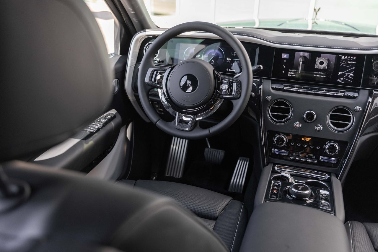 New 2027 Rolls-Royce Cullinan Black Badge AWD/4WD image 45