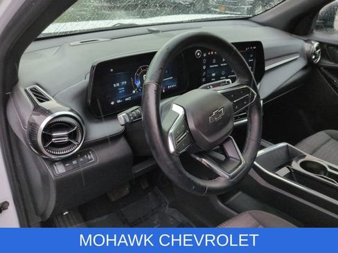 Certified 2025 Chevrolet Equinox LT w/ Safety and Technology Package AWD/4WD image 10
