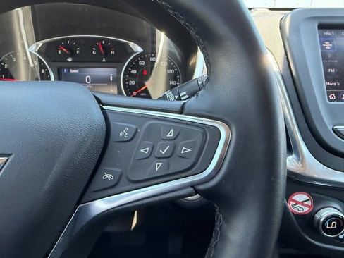 Used 2024 Chevrolet Equinox LT AWD/4WD image 12