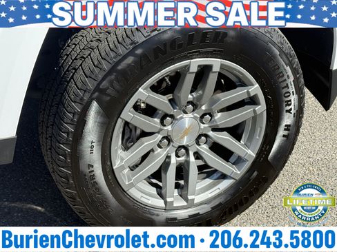 Used 2024 Chevrolet Colorado LT w/ LT Convenience Package II AWD/4WD image 28