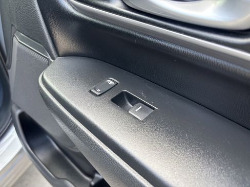 Used 2018 Honda CR-V Touring image 50