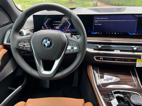 New 2026 BMW X5 xDrive40i AWD/4WD image 19