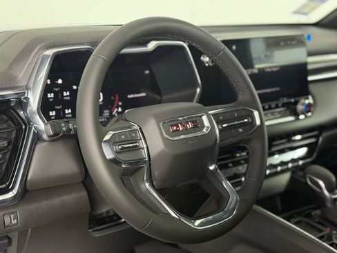 New 2026 GMC Canyon Elevation w/ Convenience Package image 6