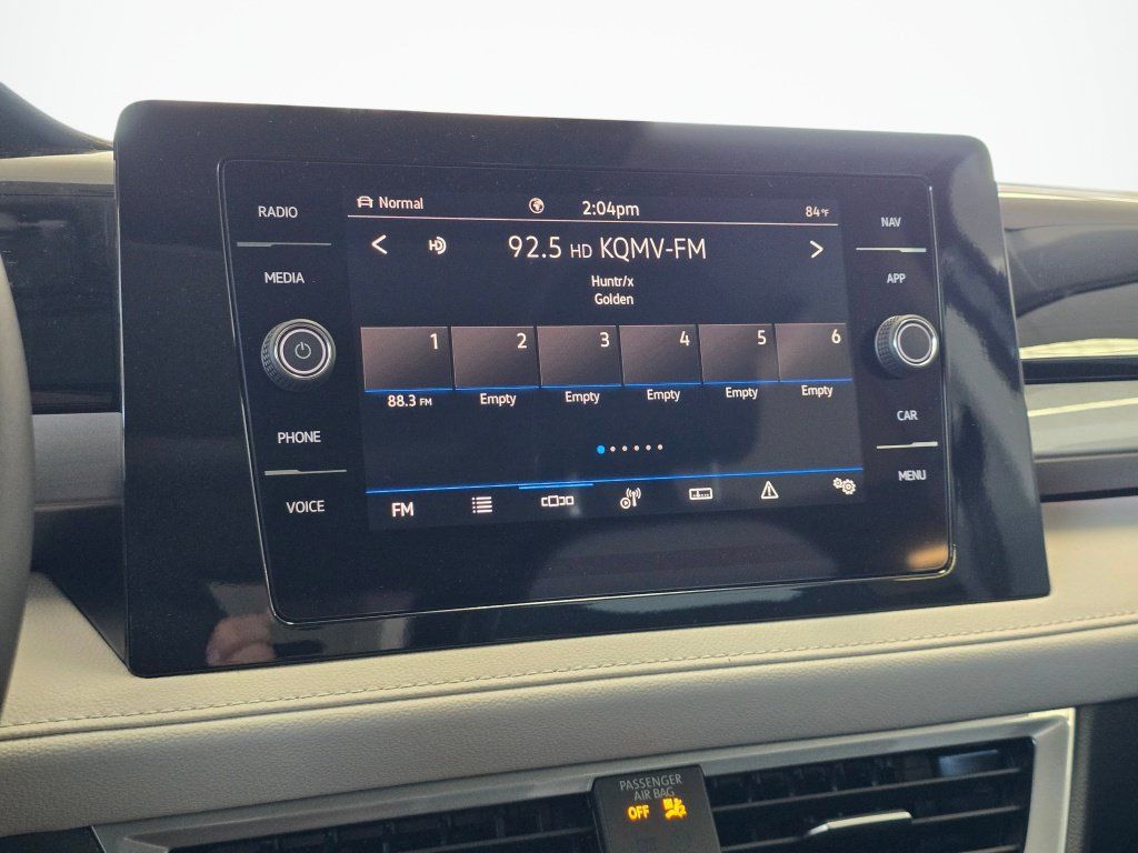 New 2026 Volkswagen Taos SEL AWD/4WD image 25