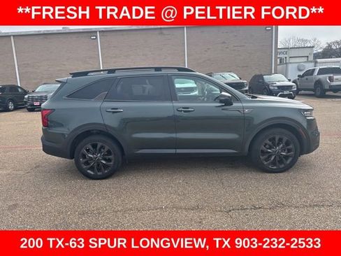 Used 2022 Kia Sorento SX Prestige w/ Rust Color Package image 24