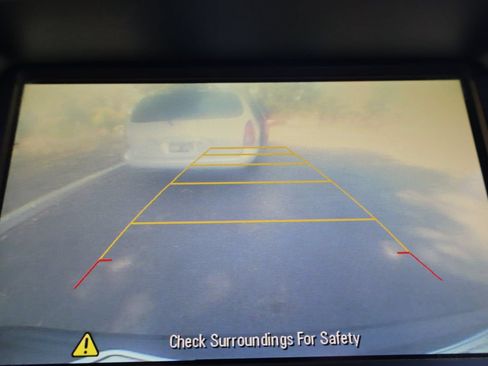 Used 2017 GMC Terrain SLE w/ Driver Alert Package I AWD/4WD image 34