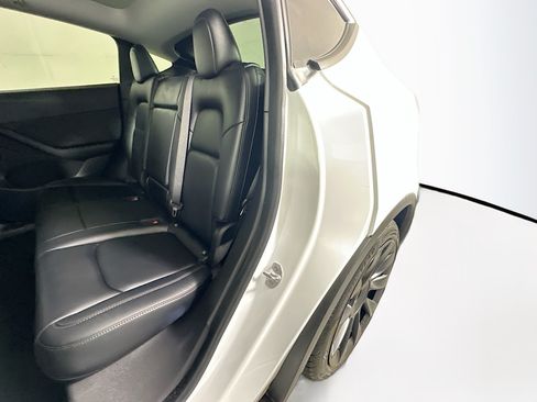 Used 2021 Tesla Model Y 2WD image 25