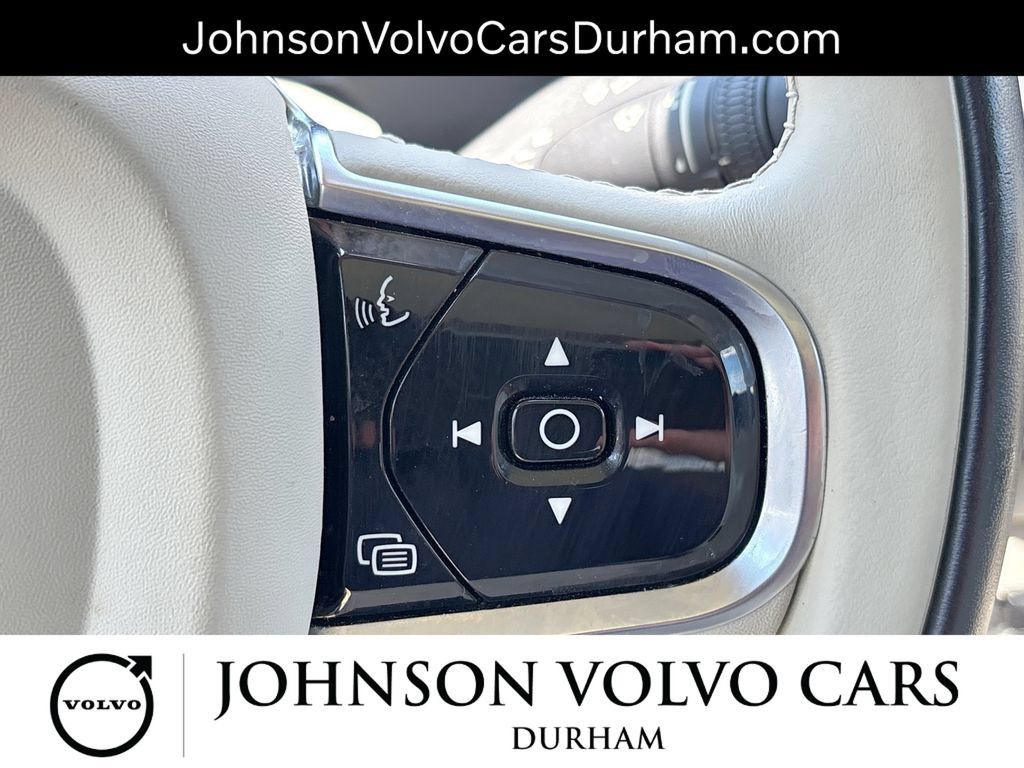 Used 2023 Volvo XC90 B5 Core w/ Climate Package AWD/4WD image 24