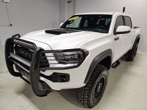 Used 2019 Toyota Tacoma TRD Pro image 31